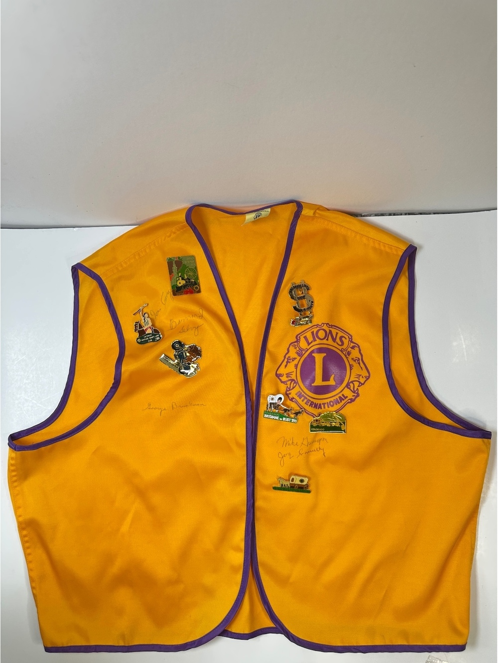 Vintage Colorado Lions Club Vest With Pins 1989-1991 Signatures